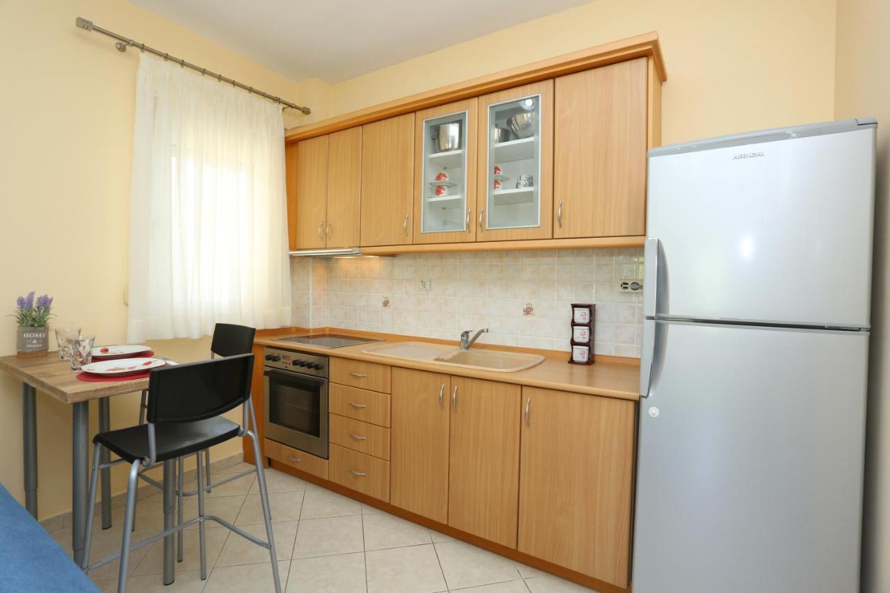 Summer Suite - Premium Apartment Pefkochori Eksteriør bilde