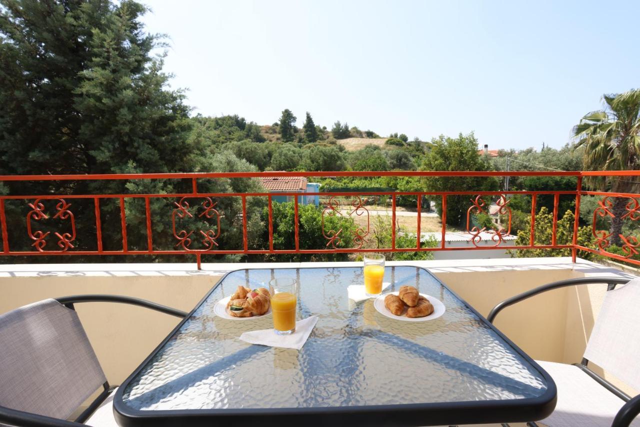 Summer Suite - Premium Apartment Pefkochori Eksteriør bilde